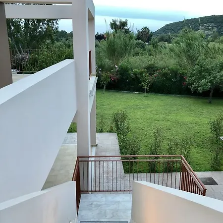 Aligis Κατελειός
